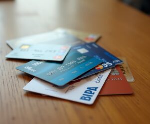 Was sind Prepaid-Kreditkarten und welche Vorteile können sie haben?